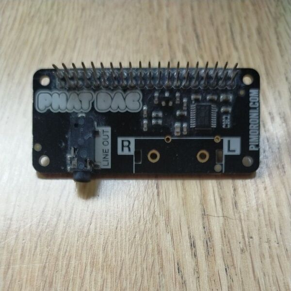 Pimoroni pHAT DAC 192KHz 24bit PCM5102A I2S Raspberry Pi 用ハイレゾ基板