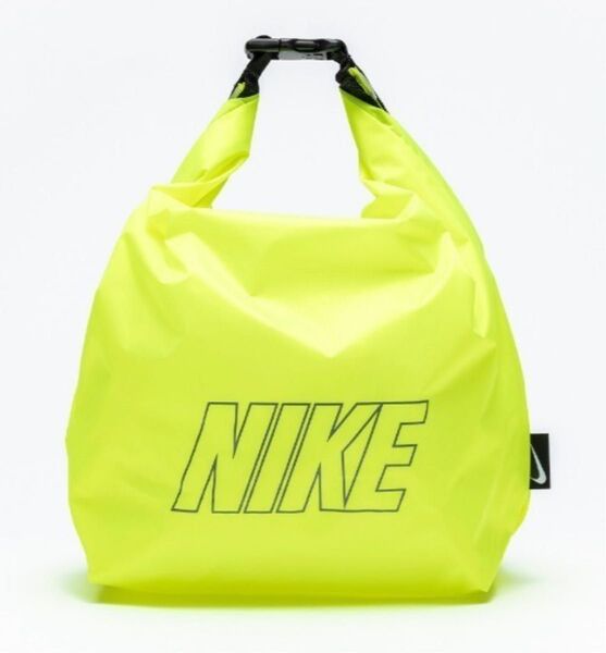 ■NIKEナイキ SS25 ウォータープルーフプールバッグ スイムバッグ ライム■