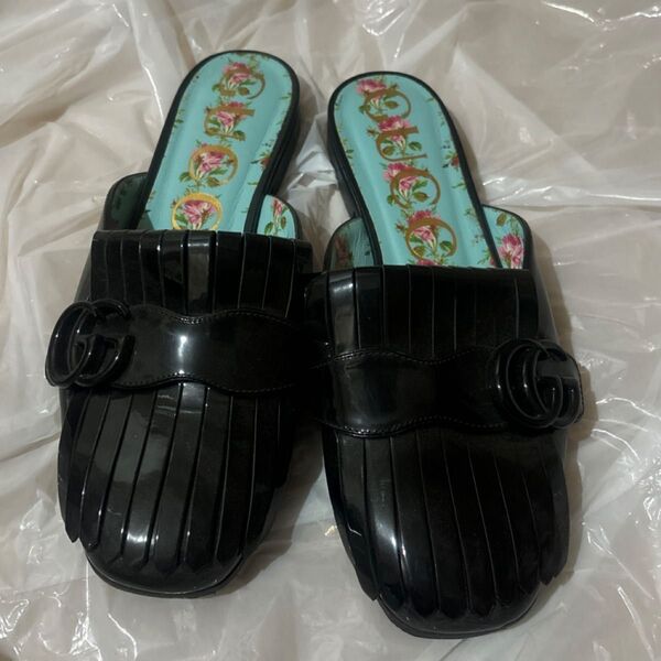 GUCCI サンダルフラット レディース36