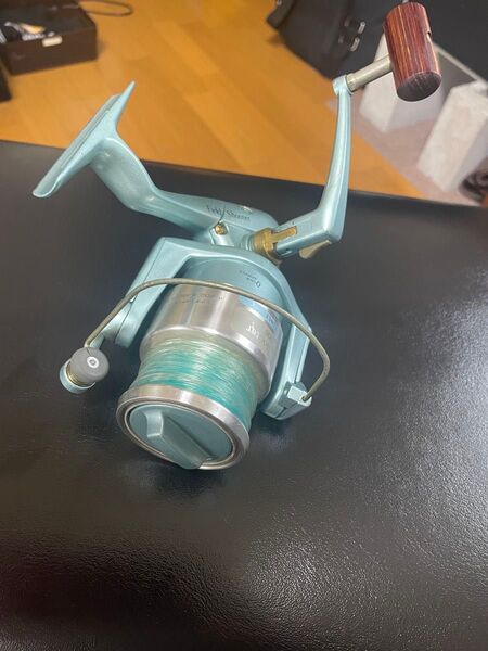 SUZUMI FS5000スピニングリール