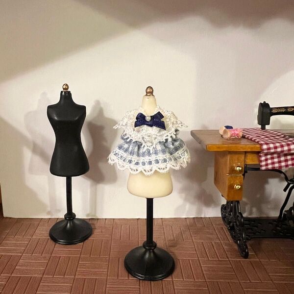 【ハンドメイド】チェックワンピース(サックス)*赤ちゃんサイズ(約5cmドール用)