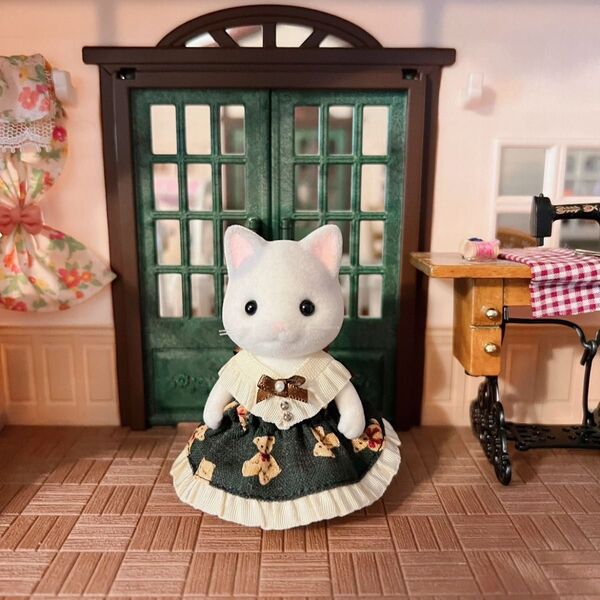 【ハンドメイド】テディベアチェックワンピース(グリーン)*女の子サイズ(約8cmドール用)