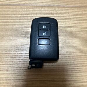 トヨタ 純正 60系 ハリアー スマートキー トランクオープナー