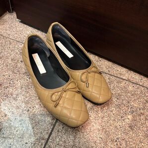 NUOVO ヌオーヴォ レディース スクエアトゥパンプス IVORY