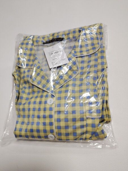 タグ付き新品 サイズ150綿50% パジャマ 長袖長ズボン イエロー×ブルー