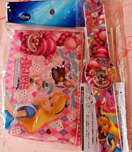 ディズニー ふしぎの国のアリス コスメポーチ くるりんパッチンウォッチ チシャ猫 チェシャ猫