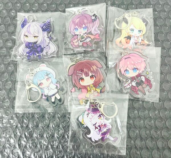 ホロライブ アクリルキーホルダー アクキー 紫咲シオン 戌神ころね ラプラス 鷹嶺ルイ 癒月ちょこ