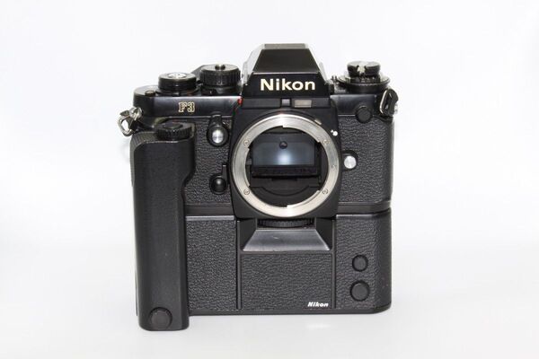 Nikon ニコン F3 アイレベル ボディ MD-4 モータードライブ付き フィルムカメラ 一眼レフカメラ