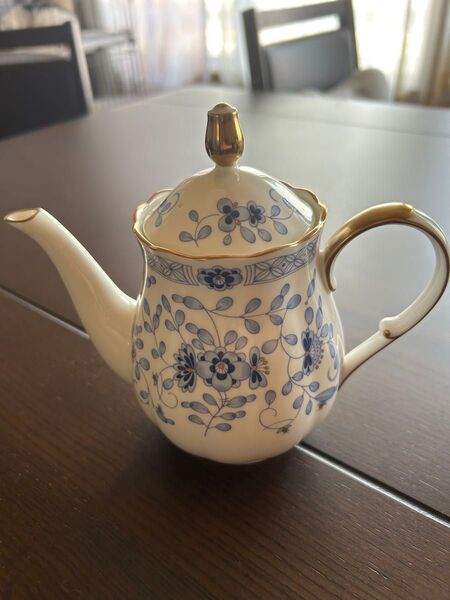 【新品未使用】ナルミ ボーンチャイナ エスプレッソコーヒーポット