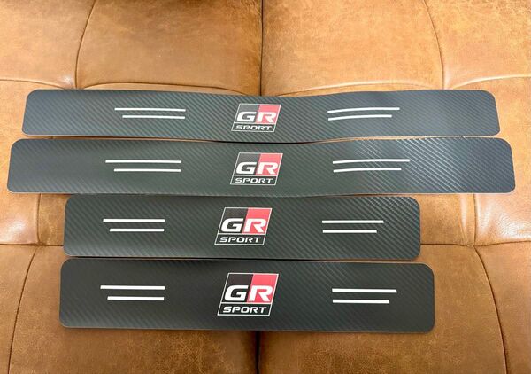 GR SPORT サイドステップガード 車用 ドアガードステッカー 高級素材 傷隠し キズ防止 汚れ防止 4個セット