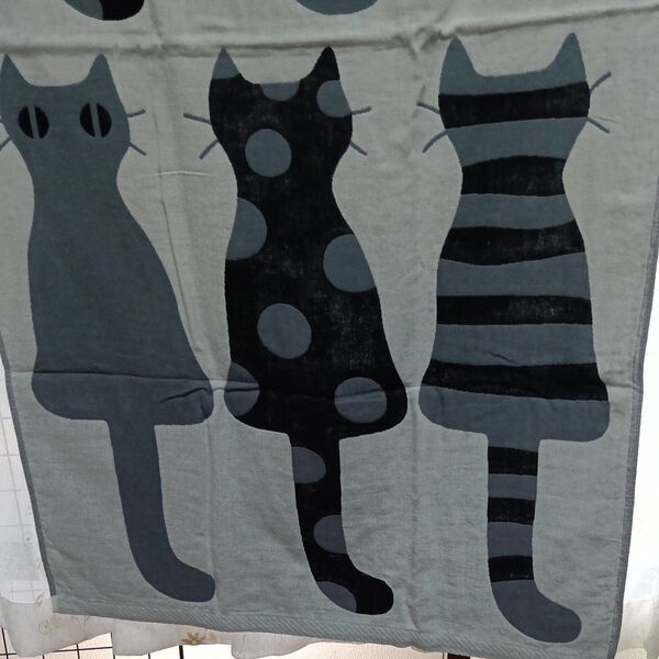 大判バスタオル 猫柄グレー ブランケット
