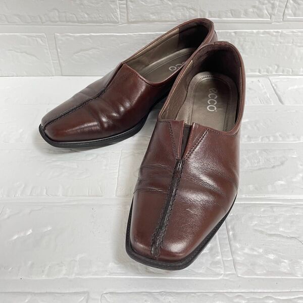 【美品】ecco エコー パンプス ドレスシューズ コンフォート 22cm 3E スリッポン 幅広 ヒール ローファー