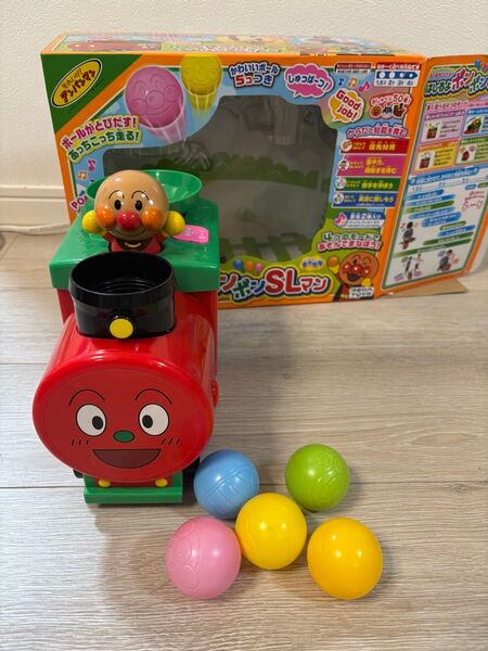 セガトイズ それいけ!アンパンマン ボールがとびだす!はしるよポンポンSLマン