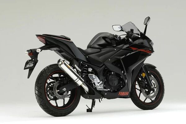 新品 未使用 在庫有平日即日発送 Realize ヤマハ YZF-R3 YZF-R25 Aria (TypeC)バイクマフラー