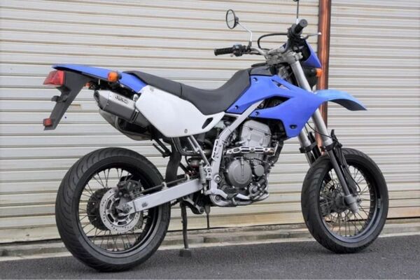 新品 未使用 在庫有平日即日発送 Dトラッカー125 KLX125 バイクマフラー ソリッド モタード