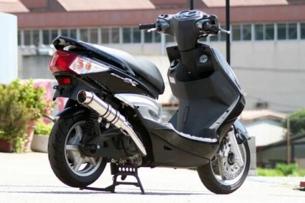 新品 未使用 在庫有 平日に即日発送HMS ヤマハ シグナスX125 (SE12J/44J) バイクマフラー R300