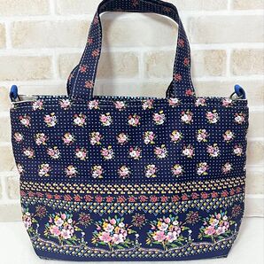 【ハンドメイド】2wayトートバッグ 花柄×ドット ネイビー