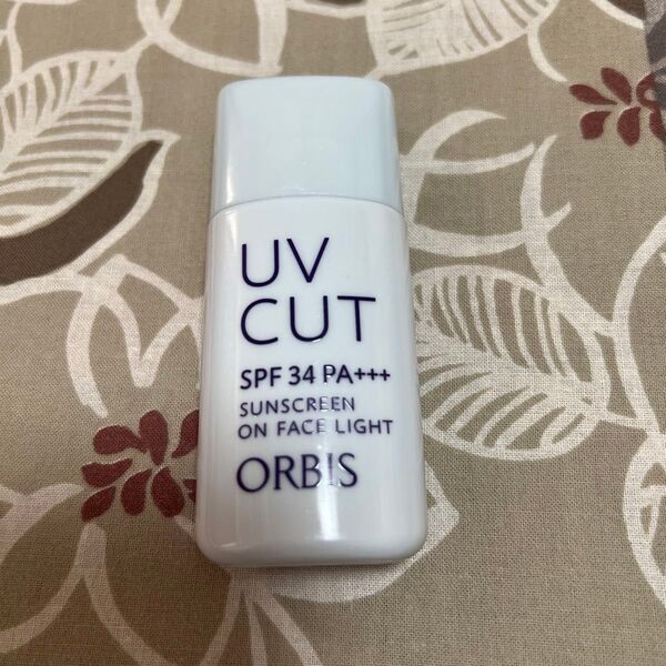 UVカット サンスクリーン オンフェイス ライト 日焼け止めローション さっぱりタイプ 28ml SPF34 PA+++