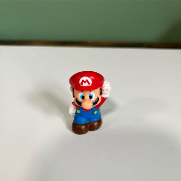 【激レア!美品】マリオ 指人形 ソフビ フィギュア mario スーパーマリオ ソフビ人気 マスコット 2005年製 ニンテンドー