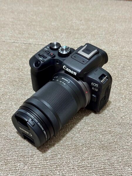 【未使用】Canon キヤノン EOS R10 18-150mm