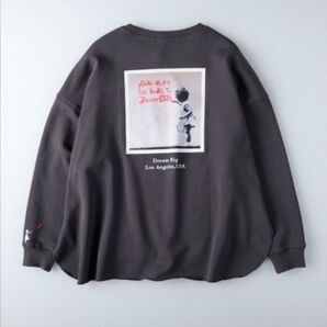 新品未使用 L バンクシー バックプリントトレーナー グレー スウェT ライトオン ビッグスウェットプルオーバー BANKSY