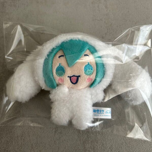 初音ミク×シナモロール マスコット ぬいぐるみ シナモロール