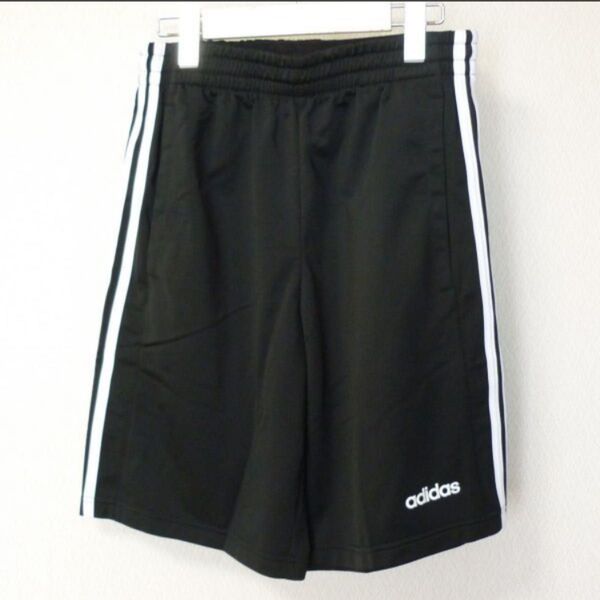 新品未使用M★アディダス 黒3stショートパンツブラック/adidas/ハーフパンツ