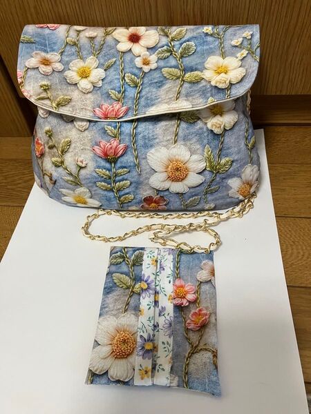 ハンドメイド ふっくら蓋付きショルダーバッグ&ティッシュケースセット 花柄