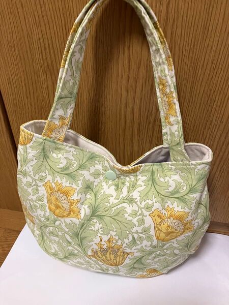 ウィリアムモリス、 花柄トートバッグ サイドギャザー入り ハンドメイド