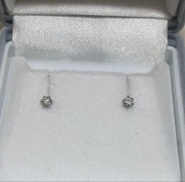 美品 プラチナ天然ダイヤモンドピアス 一粒ダイヤモンドpt900 0.1ct