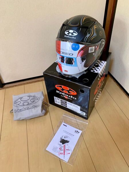 未使用 OGK KABUTO EXCEED SWORDフラットブラックゴールド (S) インナーシェード付 エクシード カブト