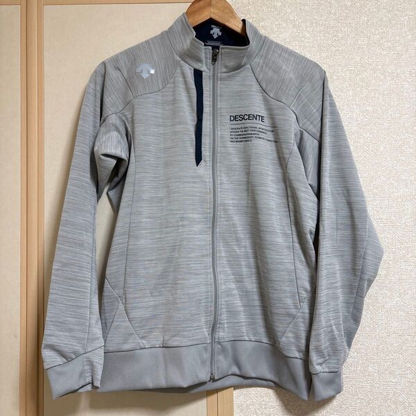 DESCENTE ゴルフ グレー ジップアップジャケット