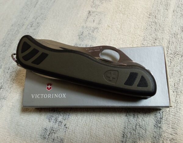 VICTORINOX ソルジャー 0.8461.MWCH (GB)【未使用】純正ホルスターとセットで。