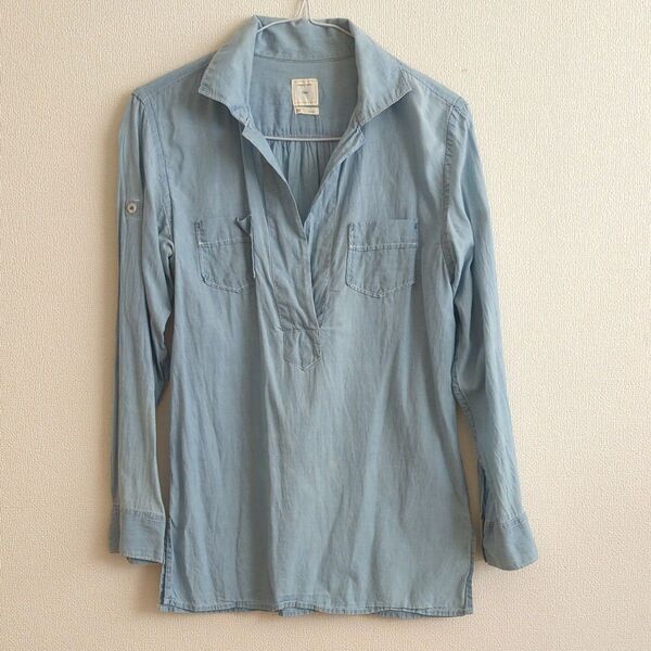 GAP スキッパーシャツ 水色