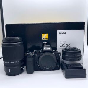 極美品! Nikon Z 50 ミラーレス一眼カメラ ダブルズームレンズキット