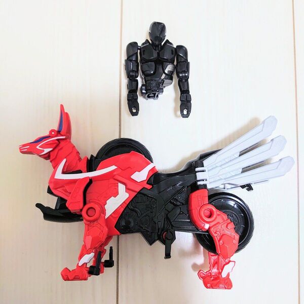 リボルブチェンジフィギュア ブーストライカー エントリーセット 仮面ライダー ギーツ フィギュア