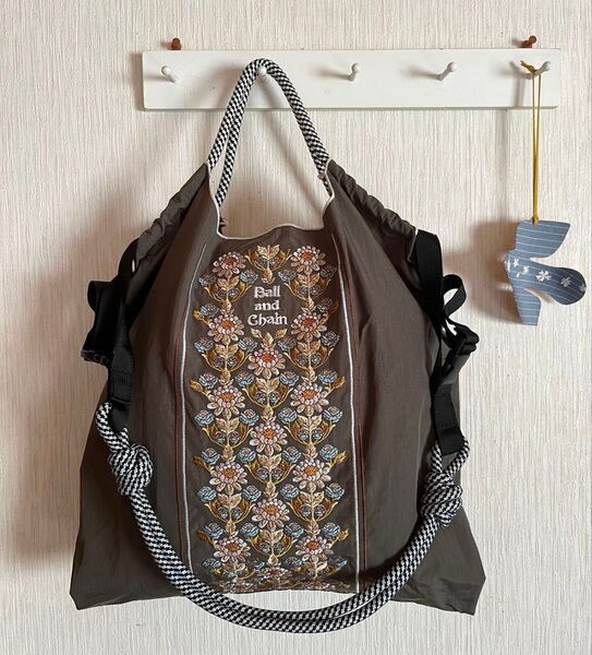 刺繍トートバッグ 刺繍エコバッグ ダークグレー 花柄 Mサイズ ショルダー ストラップ付