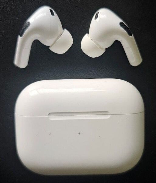 【即日発送】MagSafe充電ケース(USB-C)付きAirPods Pro 2