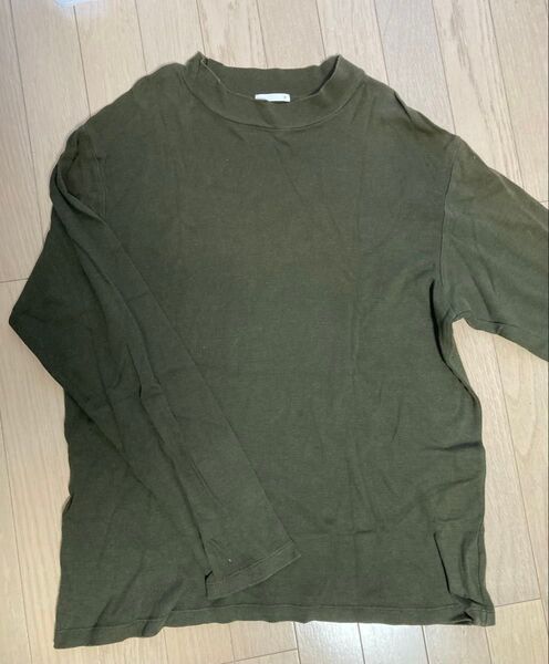GU 長袖カットソー ロンT オリーブ サイズM メンズ ハイネック