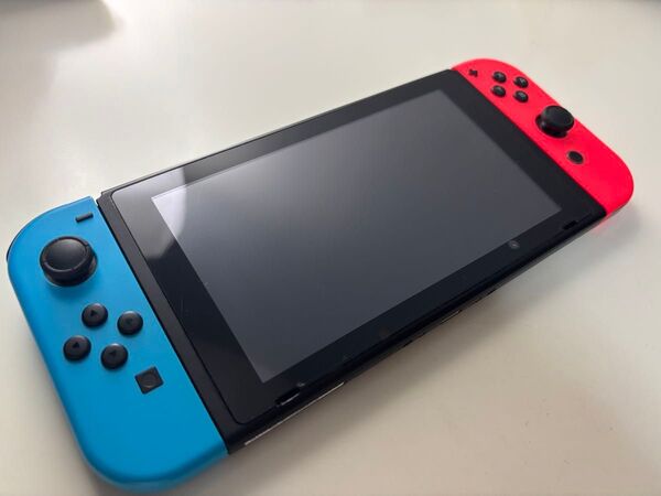 Nintendo Switch Joy-Con (L)ネオンブルー/(R)ネオンレッド
