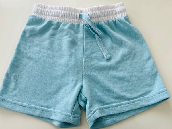 子供服 ショートパンツ 水色 コストコ 130cmから140cm