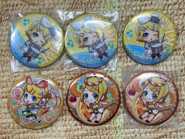 鏡音リン 雪ミク・マジカルミライ 缶バッジ ガチャガチャ