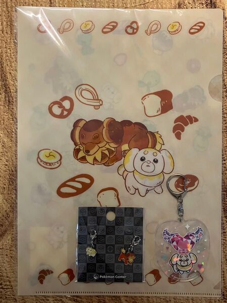 ポケモンセンター限定 パピモッチ&バウッツエル クリアファイル・メタルチャーム・アクリルキーホルダー