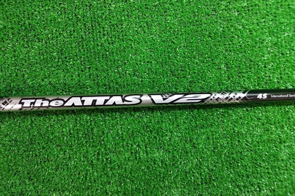 USTマミヤ The ATTAS V2 4S ドライバー用シャフト、キャロウェイスリーブ付き