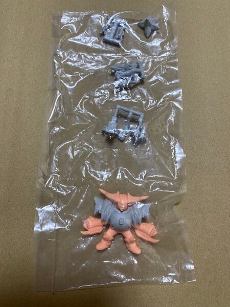 ウルトラマン 超闘士激伝 消しゴム フィギュア 見切り ガシャポン