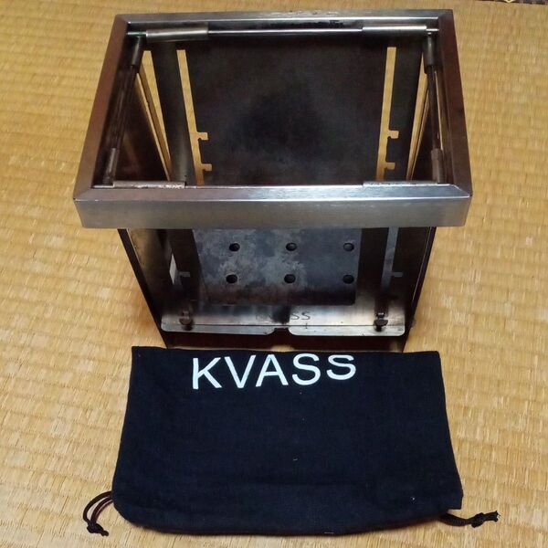 KVASS 折りたたみ焚き火台
