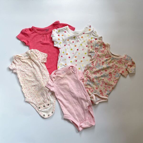 ボディスーツ 5枚セット 女の子 半袖ロンパース 綿100 ベビー肌着 3m / 4-6m 出産準備