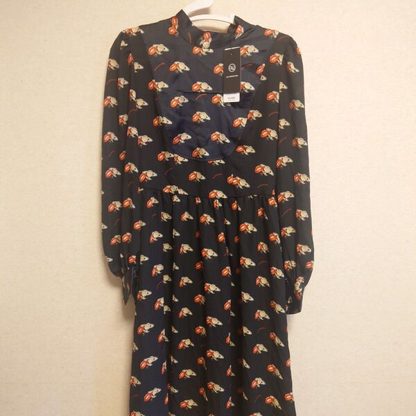GU×UNDERCOVER プリントワンピース