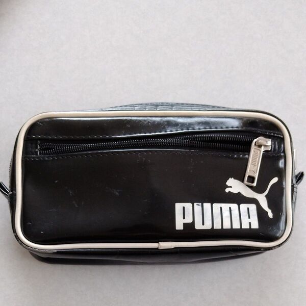 PUMA ペンケース ブラック エナメル素材
