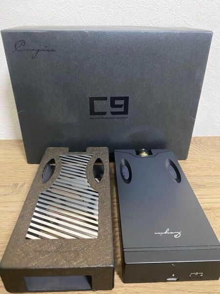 Cayin C9 純正レザーケース + xlr3ピン×2 4.4mm 変換ケーブル 付き